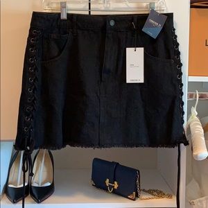 BRAND NEW Forever 21 Lace Up Black Denim Skirt